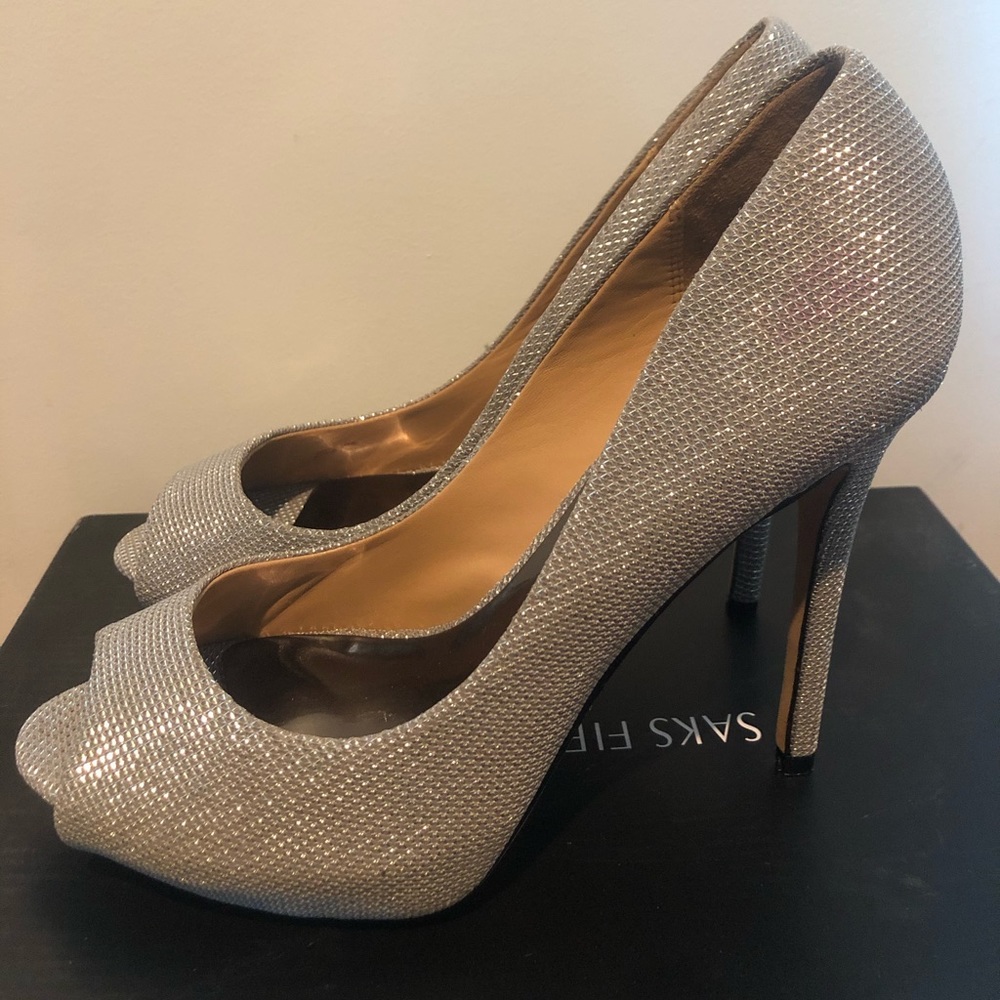 Badgley Mischka heels